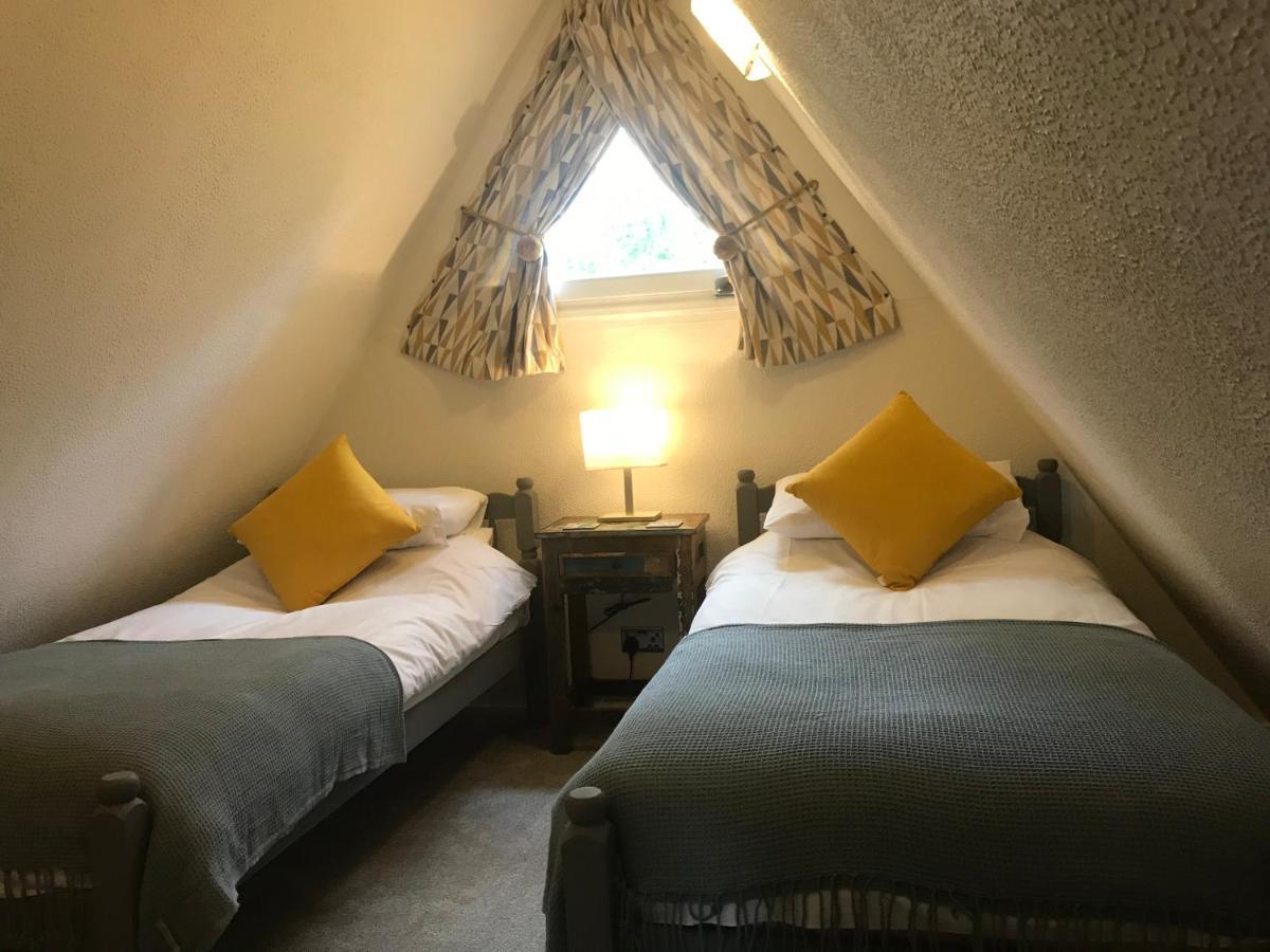 Foxes Sea Side Retreat Deluxe Chalet Is A Lovely Holiday Home Tucked Away On The Kent Coast Kingsdown  Eksteriør bilde